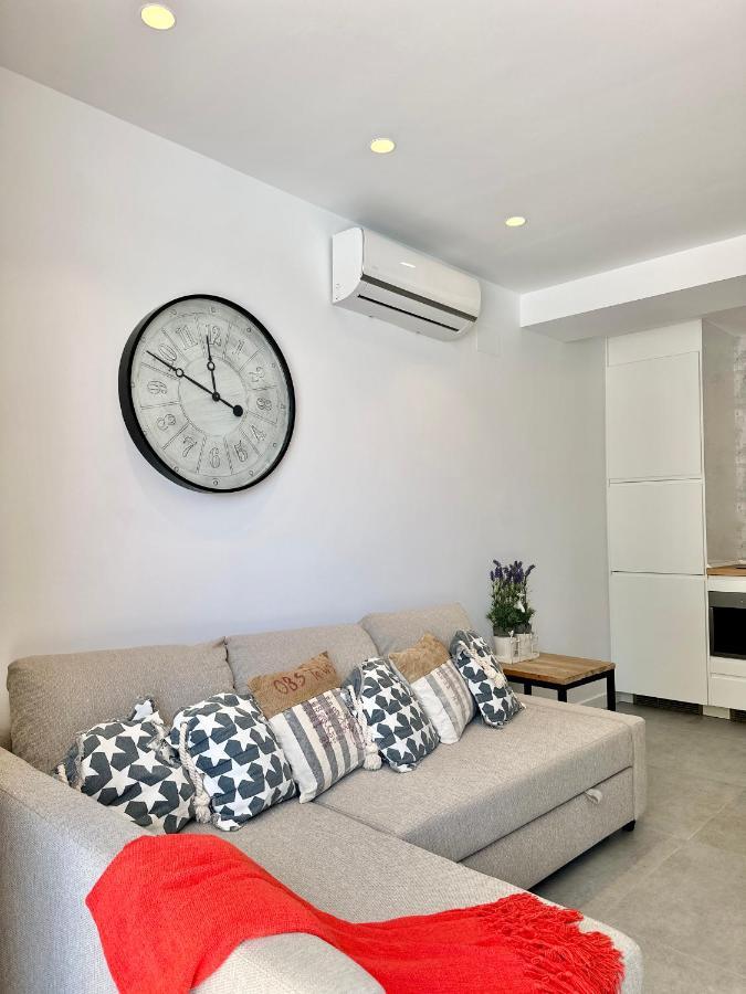 Loft 18 Beachfront Marbella Center المظهر الخارجي الصورة