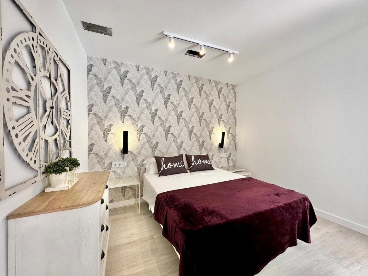 Loft 18 Beachfront Marbella Center المظهر الخارجي الصورة