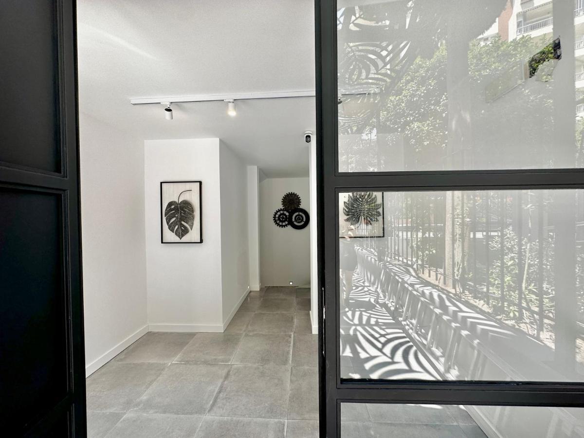 Loft 18 Beachfront Marbella Center المظهر الخارجي الصورة