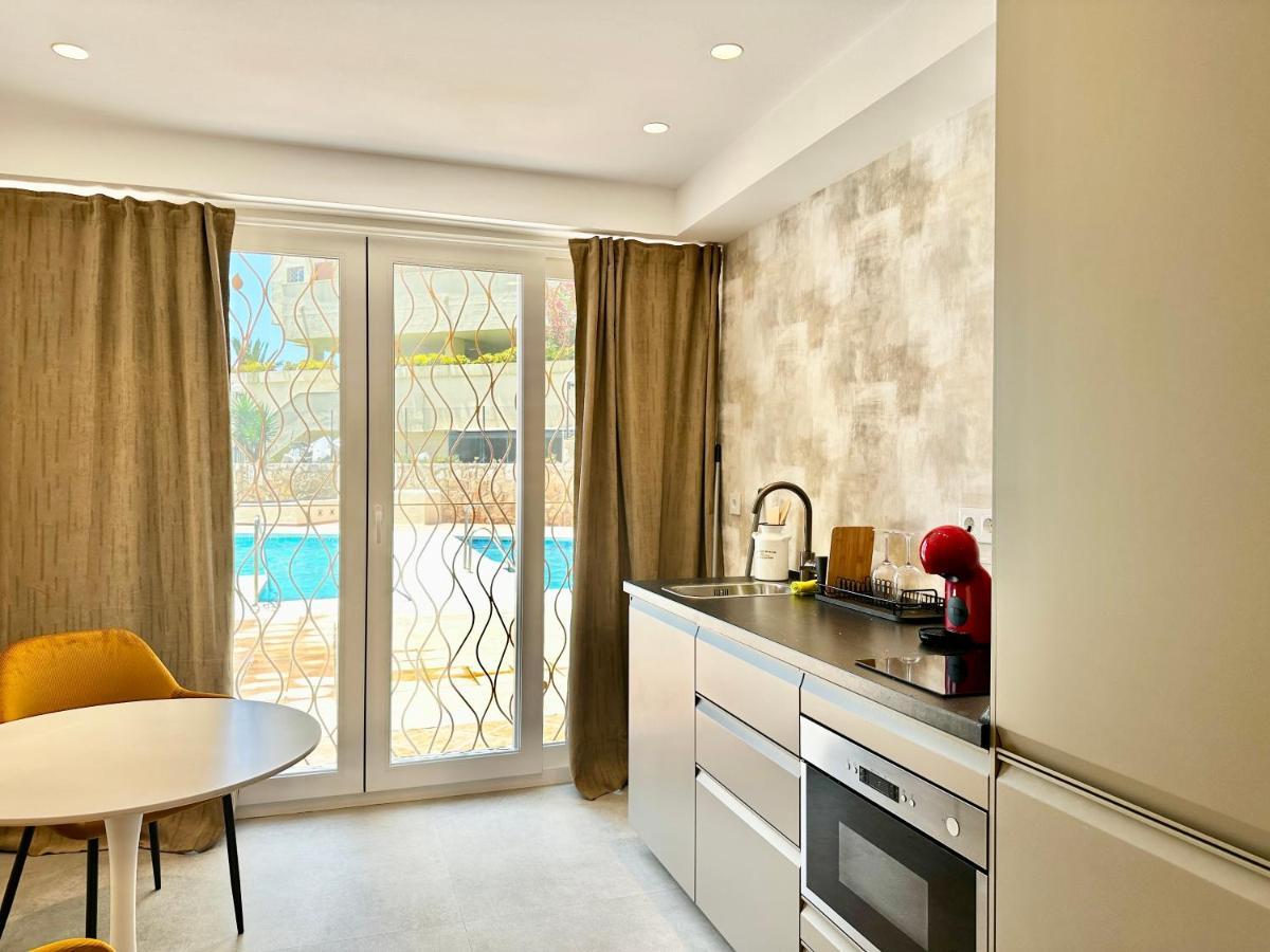 Loft 18 Beachfront Marbella Center المظهر الخارجي الصورة