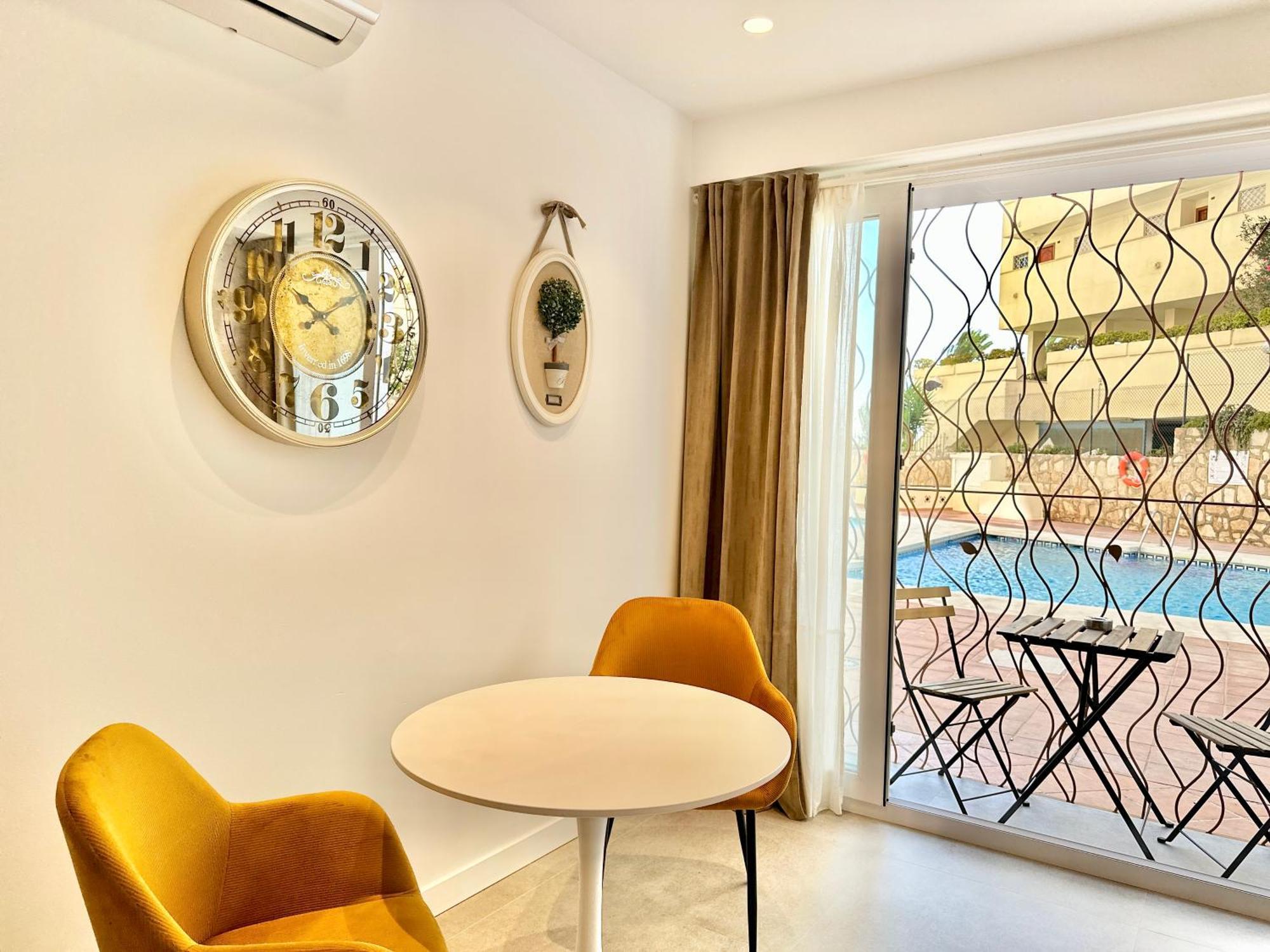 Loft 18 Beachfront Marbella Center المظهر الخارجي الصورة